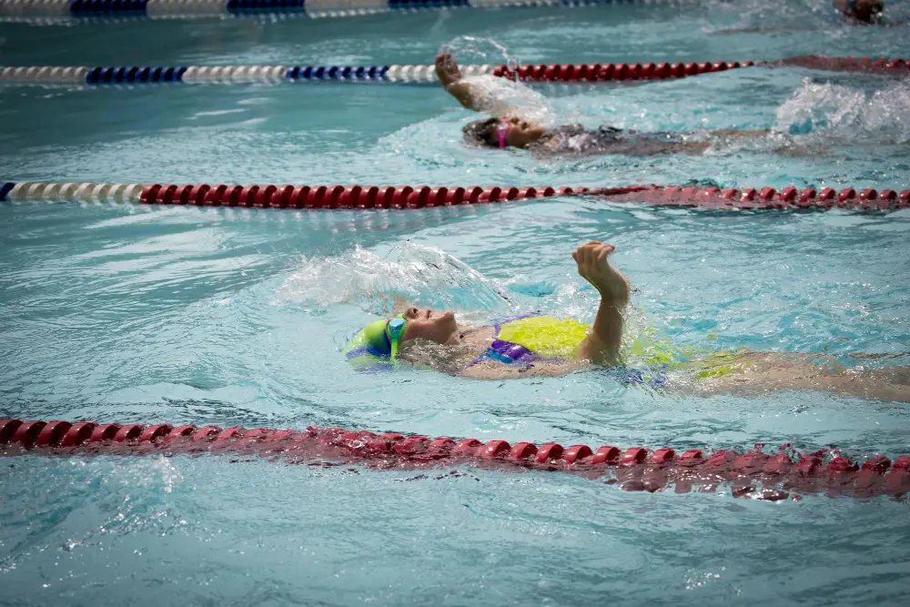 İstanbul Beylikdüzü Lisanslı Yüzme Kursu